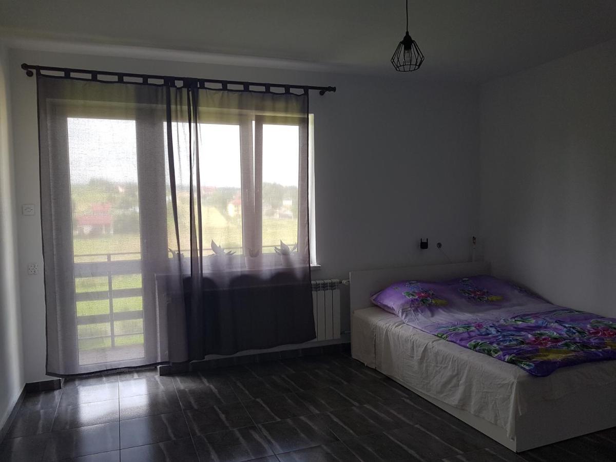F.H.U Bed And Brekfast Apartment Glinik Exterior foto